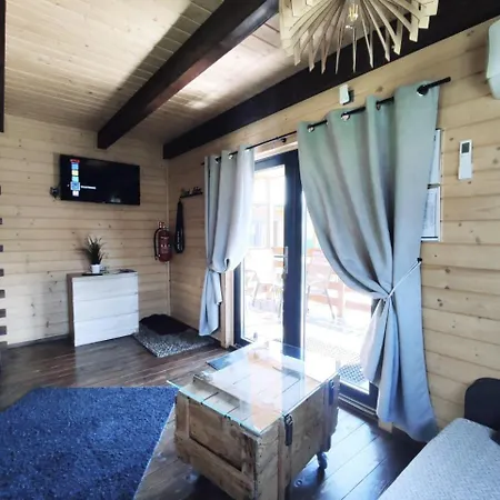 Osada Widok Na Gory - Dwa Domki Z Jacuzzi Na Wylacznosc Polanica-Zdroj Exterior photo